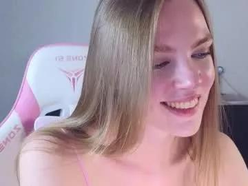 merry_dancers_ from Chaturbate