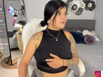 Mia_traveluxe from Chaturbate