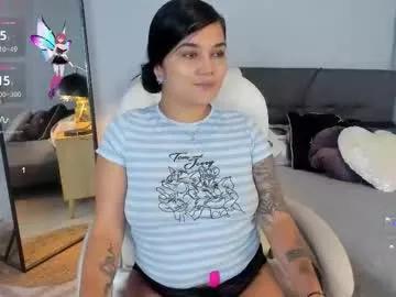 Mia_traveluxe from Chaturbate