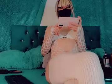 miaa_naughty from Chaturbate