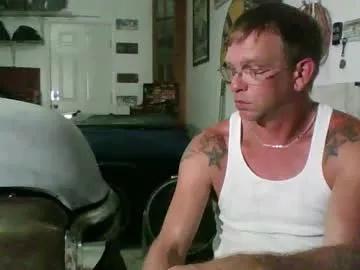 Mickey85knoxx from Chaturbate