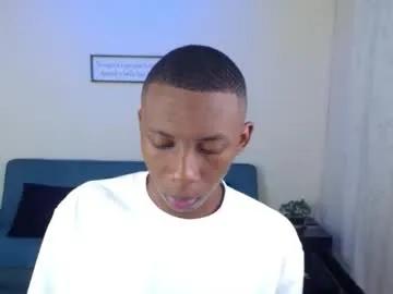 Miiloo18 from Chaturbate