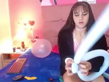 Mikaela303av from Chaturbate