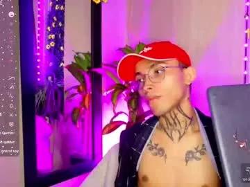 Mikaelarangel from Chaturbate