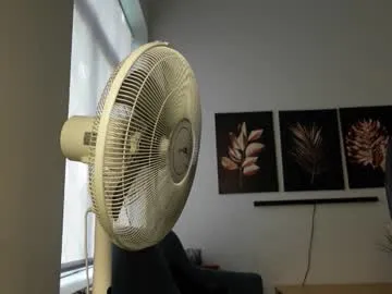 Freechat mike_platano on Chaturbate