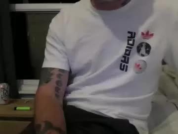 Mikelebon from Chaturbate