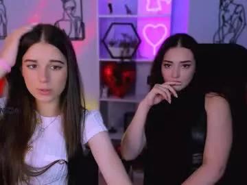 miki_nikki from Chaturbate