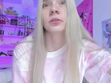 miliameow from Chaturbate