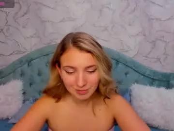 milinafox from Chaturbate is Freechat