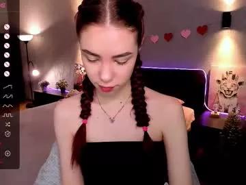 milli_brownn from Chaturbate