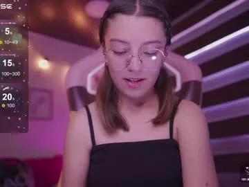 milly_kenner from Chaturbate