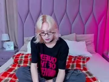 milophelps from Chaturbate is Freechat