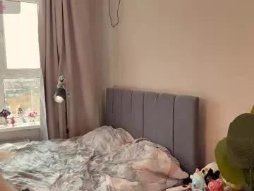 Minicleo from Chaturbate