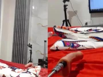 Mirelli_g from Chaturbate