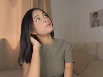 Mishelle___7 from Chaturbate