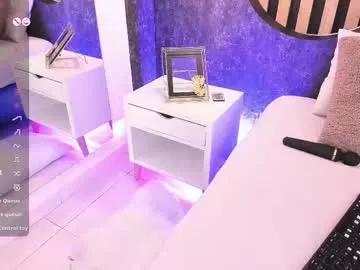 miss10_antonella from Chaturbate