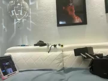 missbehavinxoxo from Chaturbate