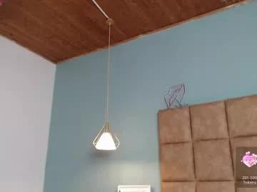missgomezz_ from Chaturbate