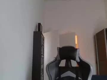 mission_cumpossible from Chaturbate
