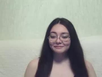 missis_mona from Chaturbate
