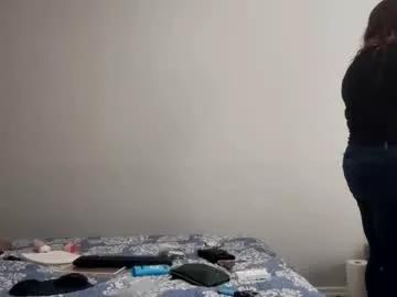 missjuicy1luv from Chaturbate
