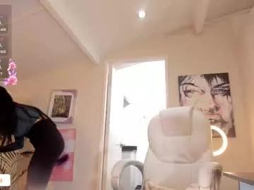 missketzaly from Chaturbate