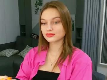 Missmariat from Chaturbate