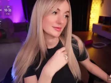 misswiney from Chaturbate