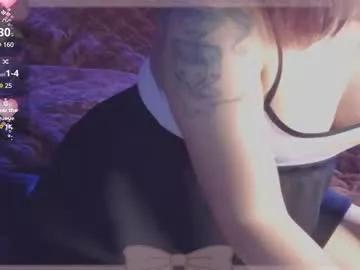 mmmmdarling from Chaturbate