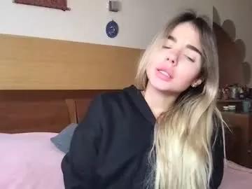 molly_bell from Chaturbate