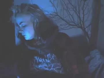 molly_crow from Chaturbate