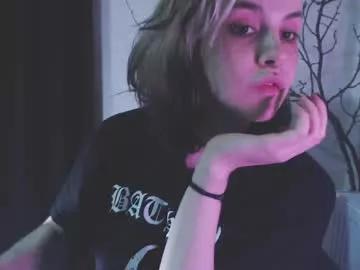 molly_crow from Chaturbate