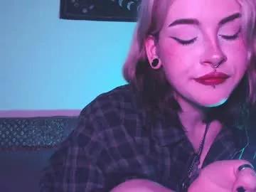molly_crow from Chaturbate