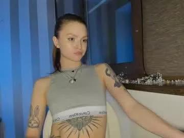 mollydangerous from Chaturbate