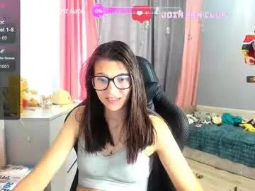 mollylollipop20 from Chaturbate