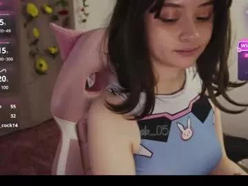 mollysb_05 from Chaturbate