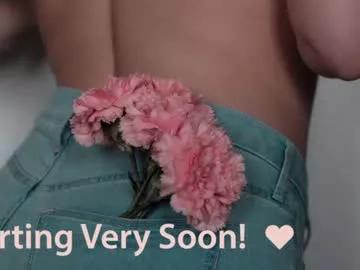 mollysoulful from Chaturbate