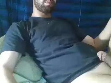 mommysboi26 from Chaturbate