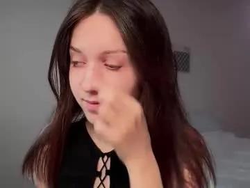 Monnymoonn from Chaturbate