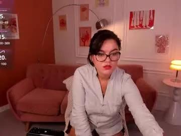 Moodberry from Chaturbate
