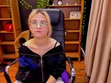 moon13152 from Chaturbate