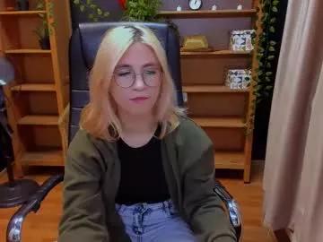 moon13152 from Chaturbate