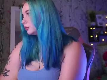 moon_valkyriie from Chaturbate