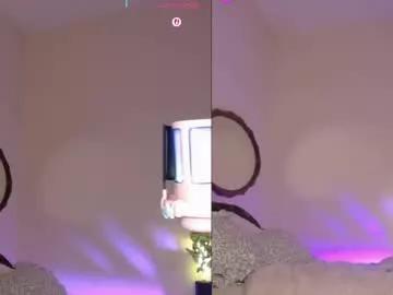 mooncinna from Chaturbate