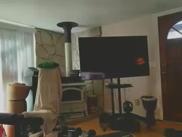 moondanceraa from Chaturbate