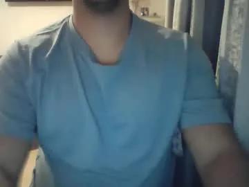 Morenolatin19 from Chaturbate