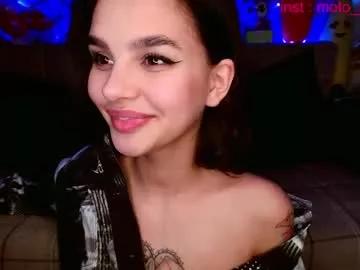 moto_ponchik from Chaturbate
