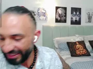 Mr_maik22 from Chaturbate
