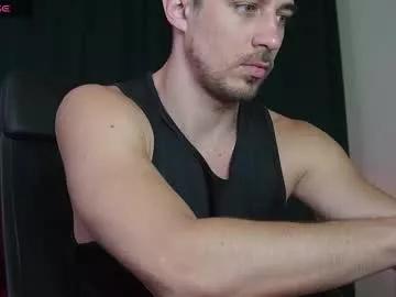 mrgreeneyes01 from Chaturbate