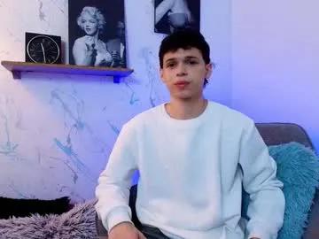 Mykelcano from Chaturbate
